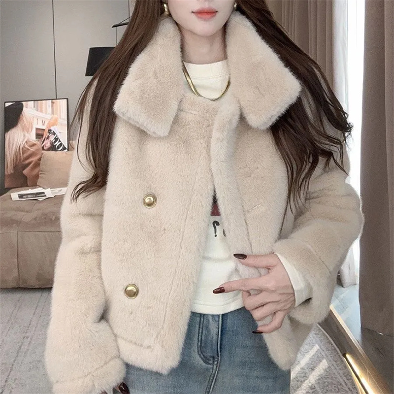 Cappotto di velluto di visone  - Velvet Ribbon Roll recensione e prezzo